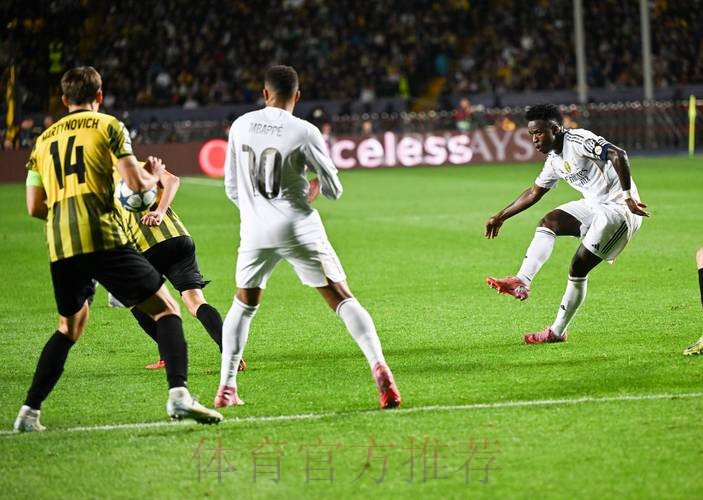 皇马送马竞本赛季联赛首败+终结对手联赛7连胜 皇马送马竞本赛季联赛首败+终结对手联赛7连胜